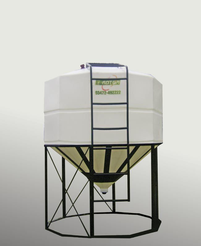 Silo plástico de 7.200 Lts.